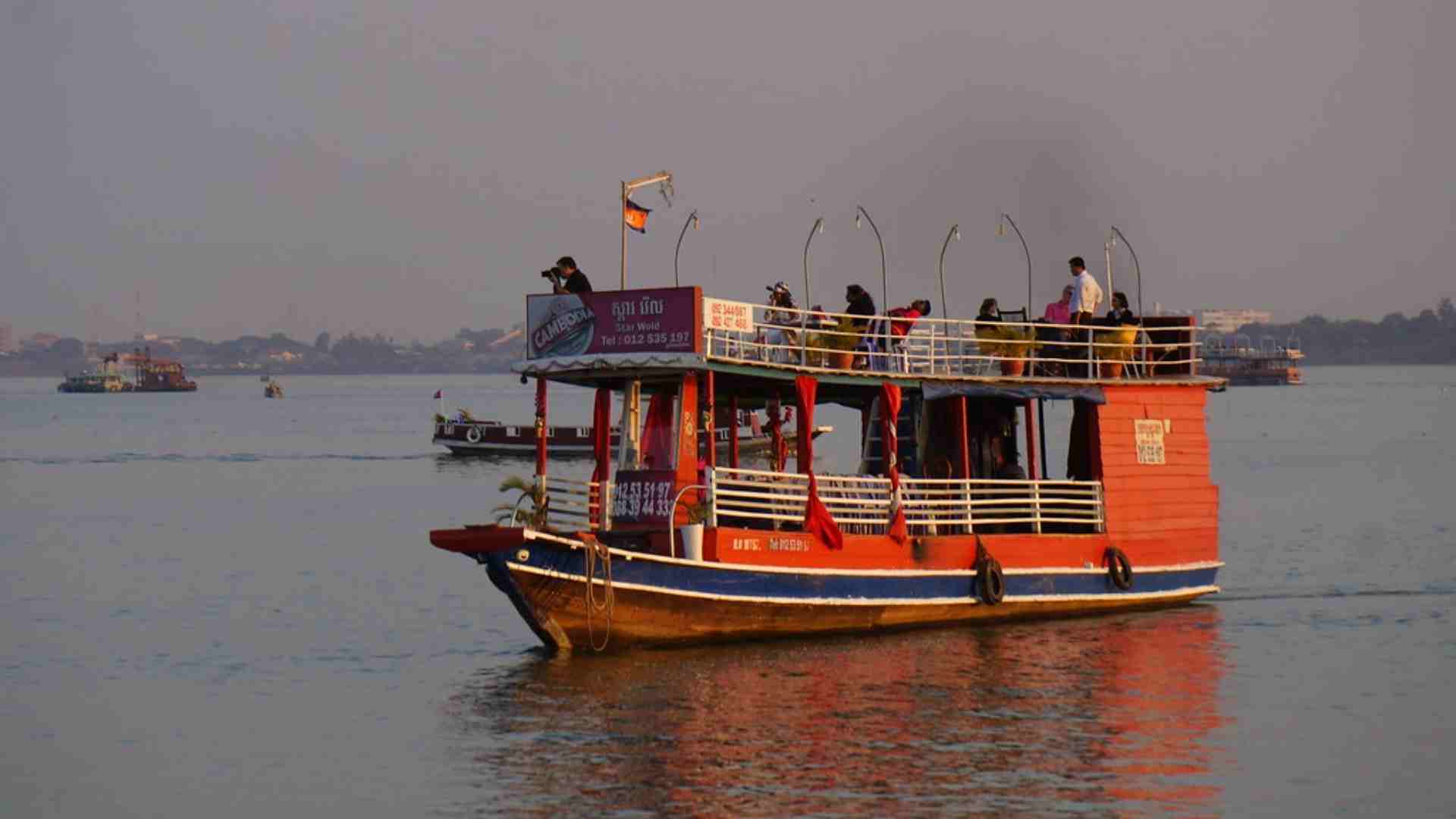 Travel by boat along the Mekong river