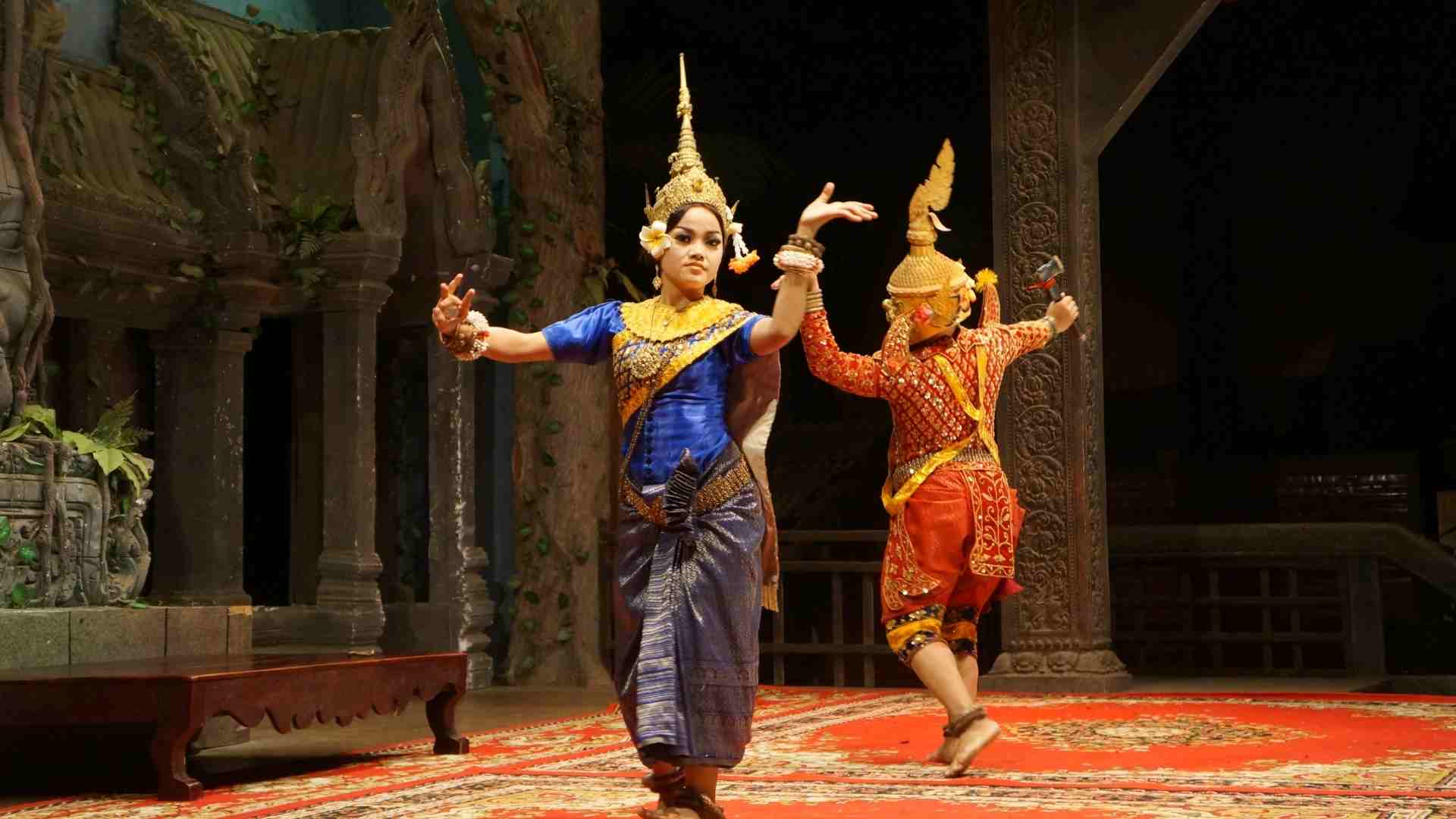 Feel the soul of Rom Vong dances