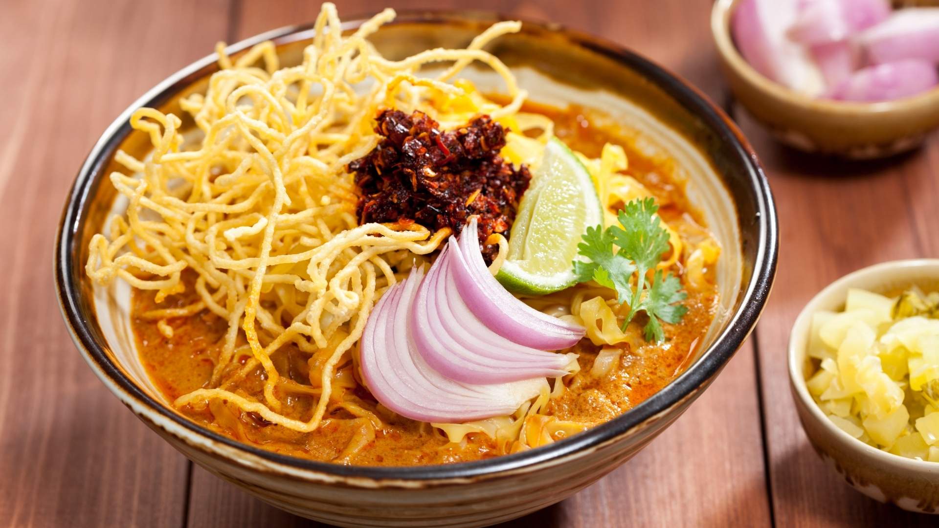 Khao Soi - Flat rice noodle soup