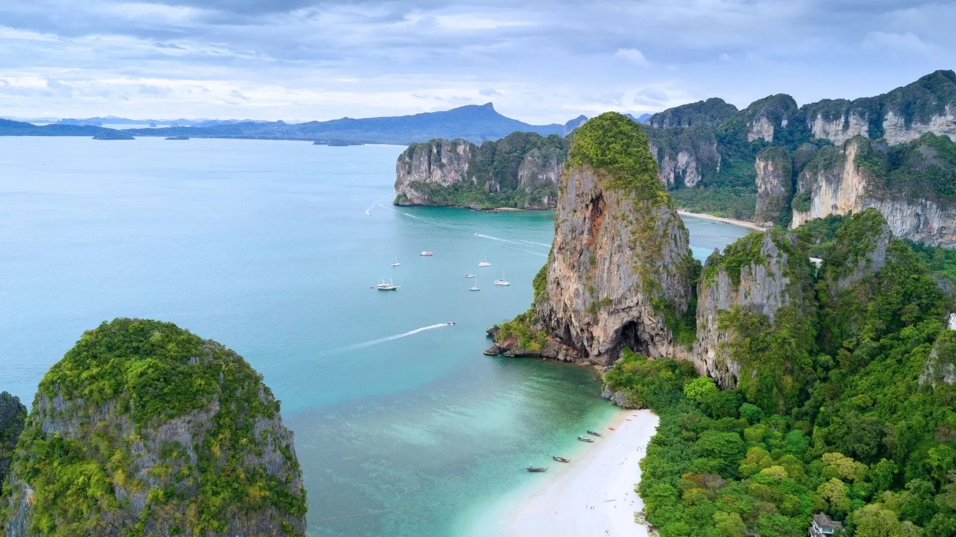 Ao Nang beach - Krabi