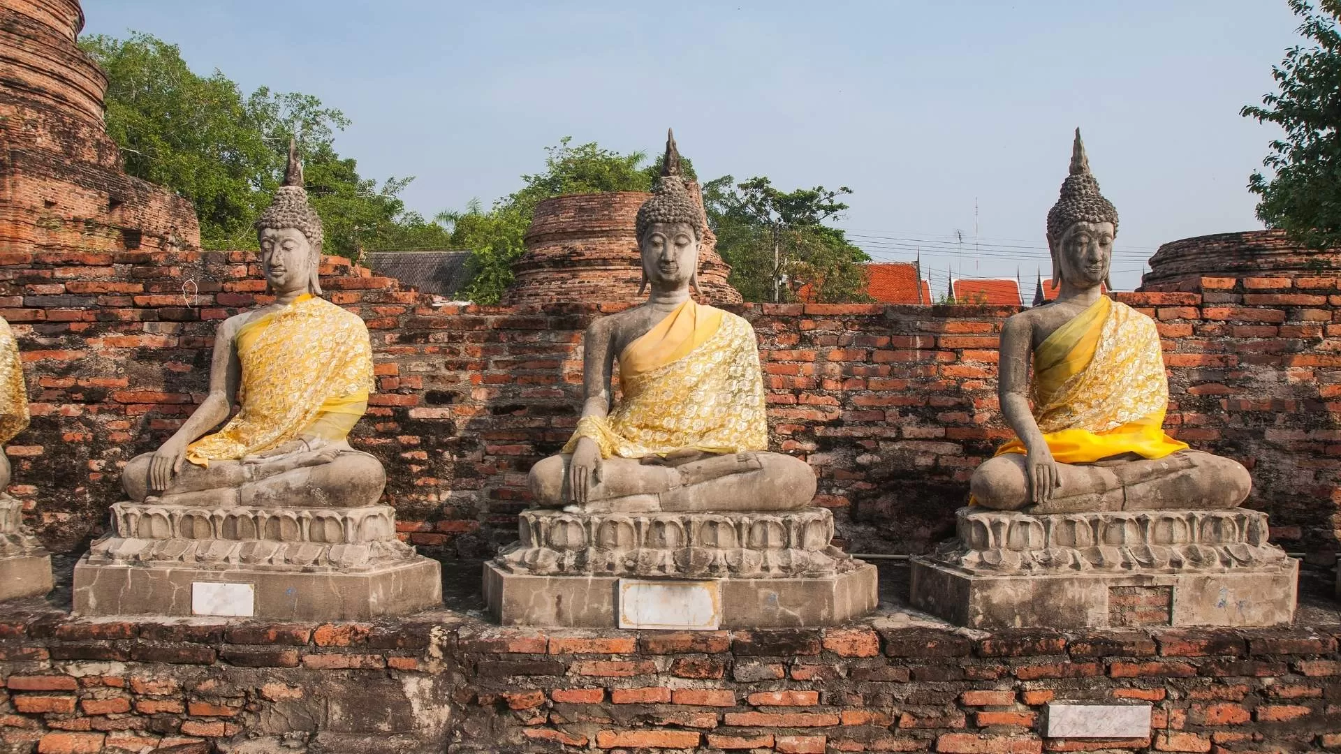 Wat Yai Chai Mongkol