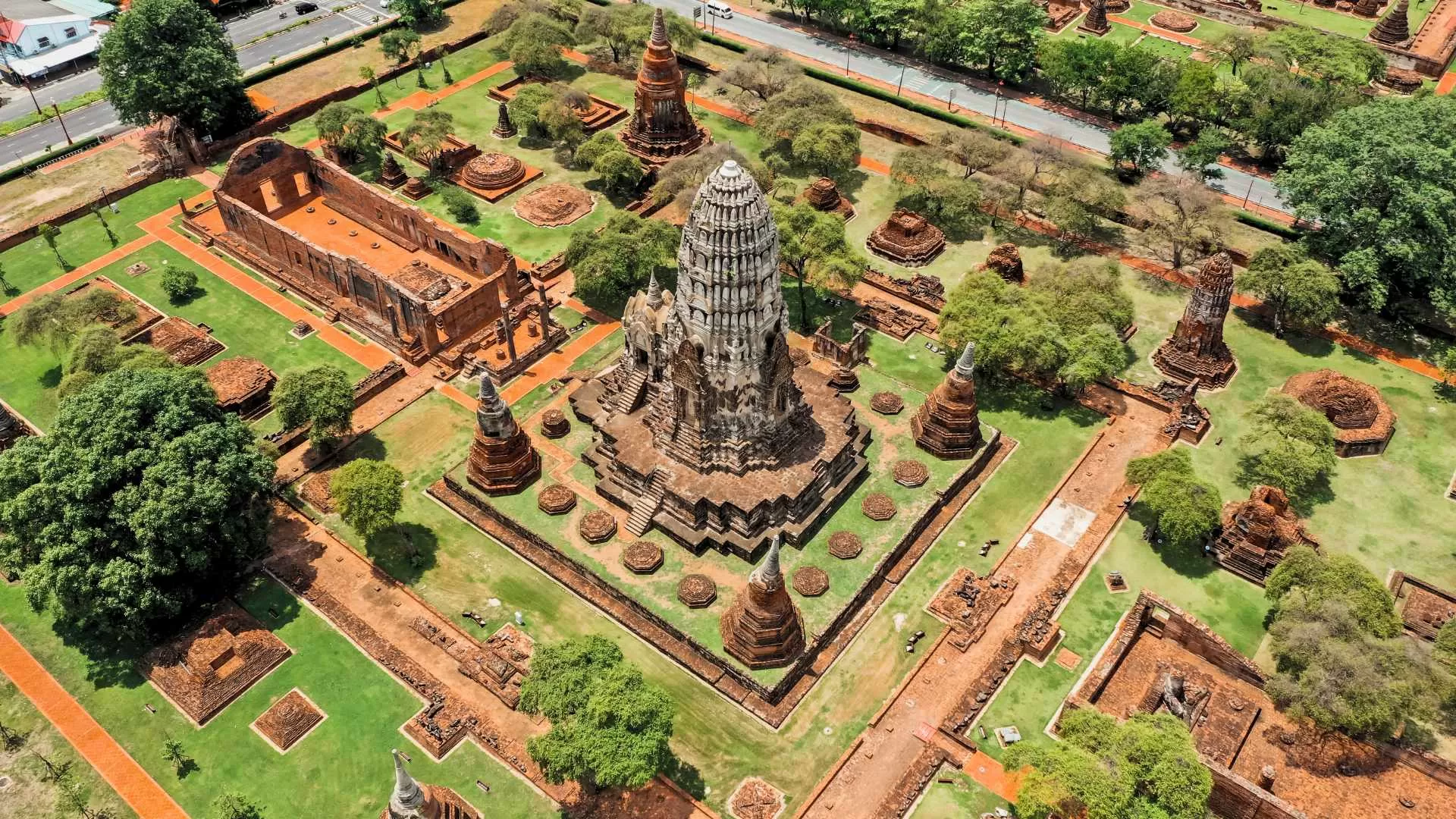 Ayutthaya - The ancient capital