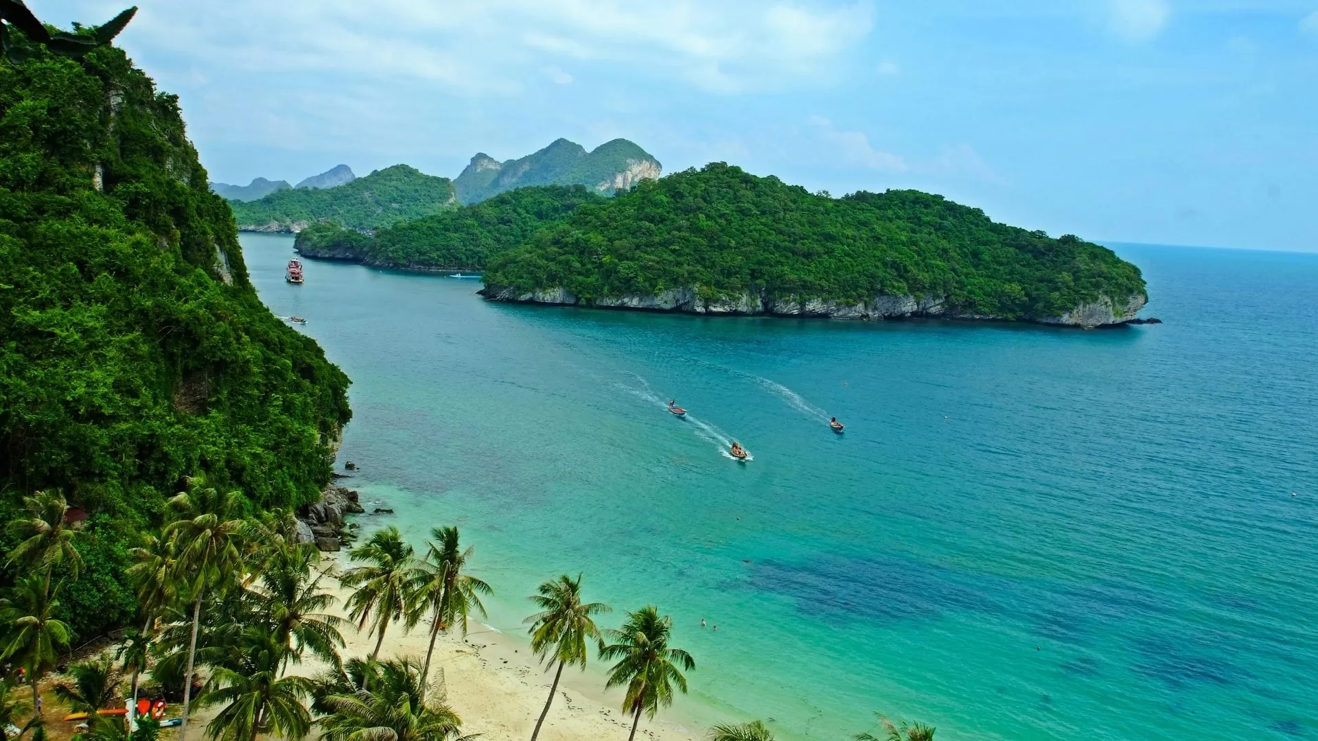 The best time to visit Koh Samui from December to August