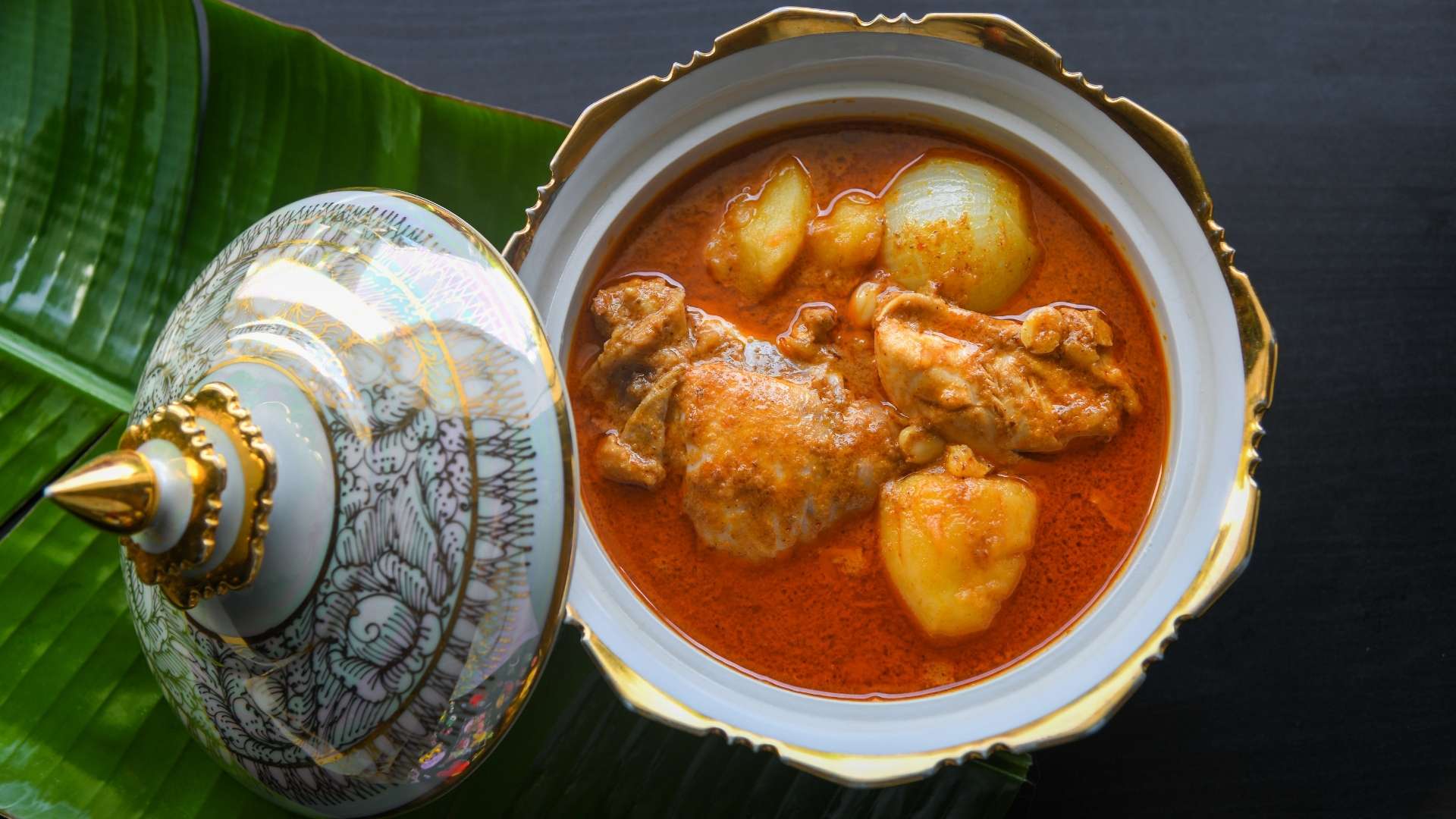 Massaman Curry (Chicken massaman curry)