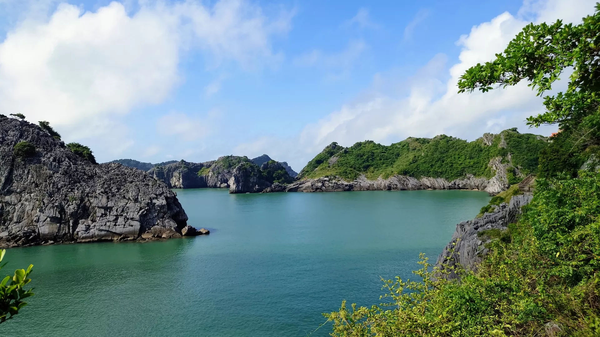 L’ile de Cat Ba - La plus grande île dans la baie d’Halong