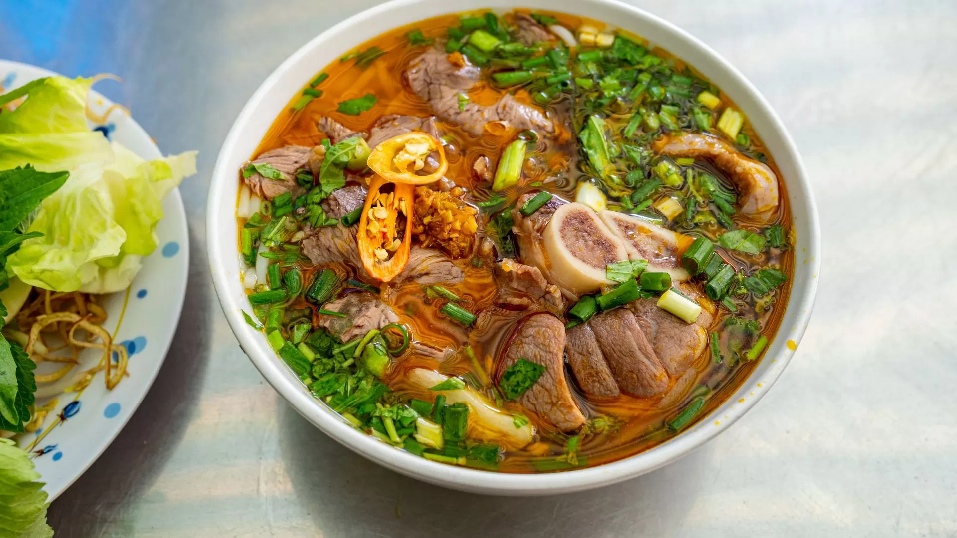 Bun Bo Hue - un plat typique