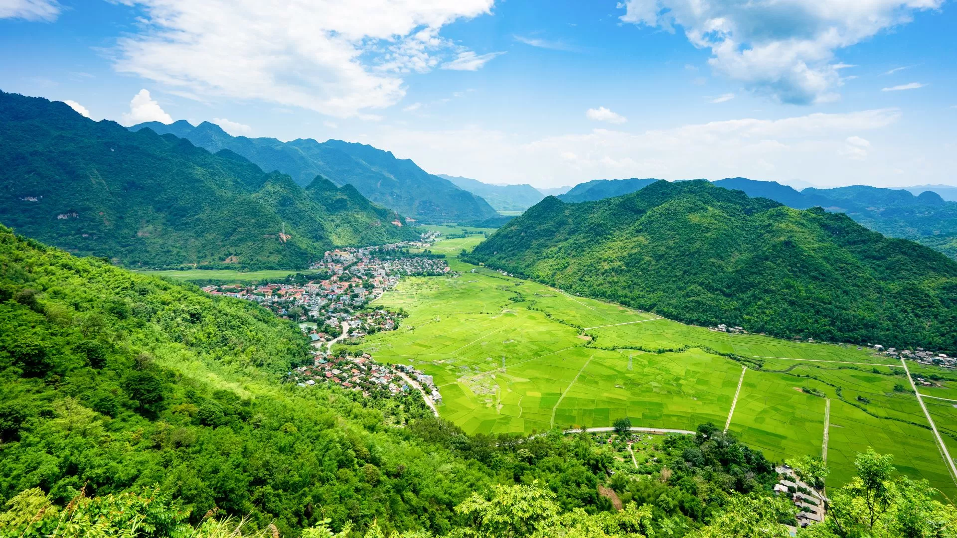The charming beauty of Mai Chau
