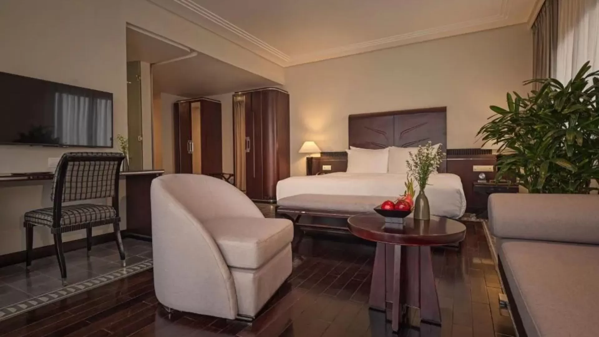 Azerai La Residence Hue