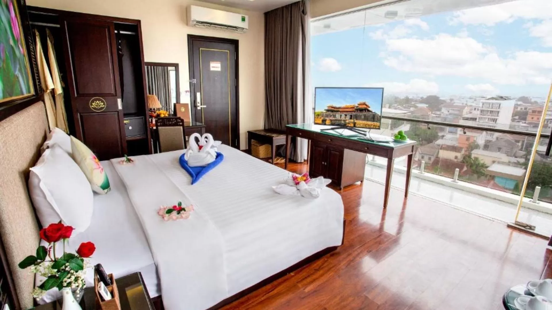 Thanh Lich Royal Boutique Hotel