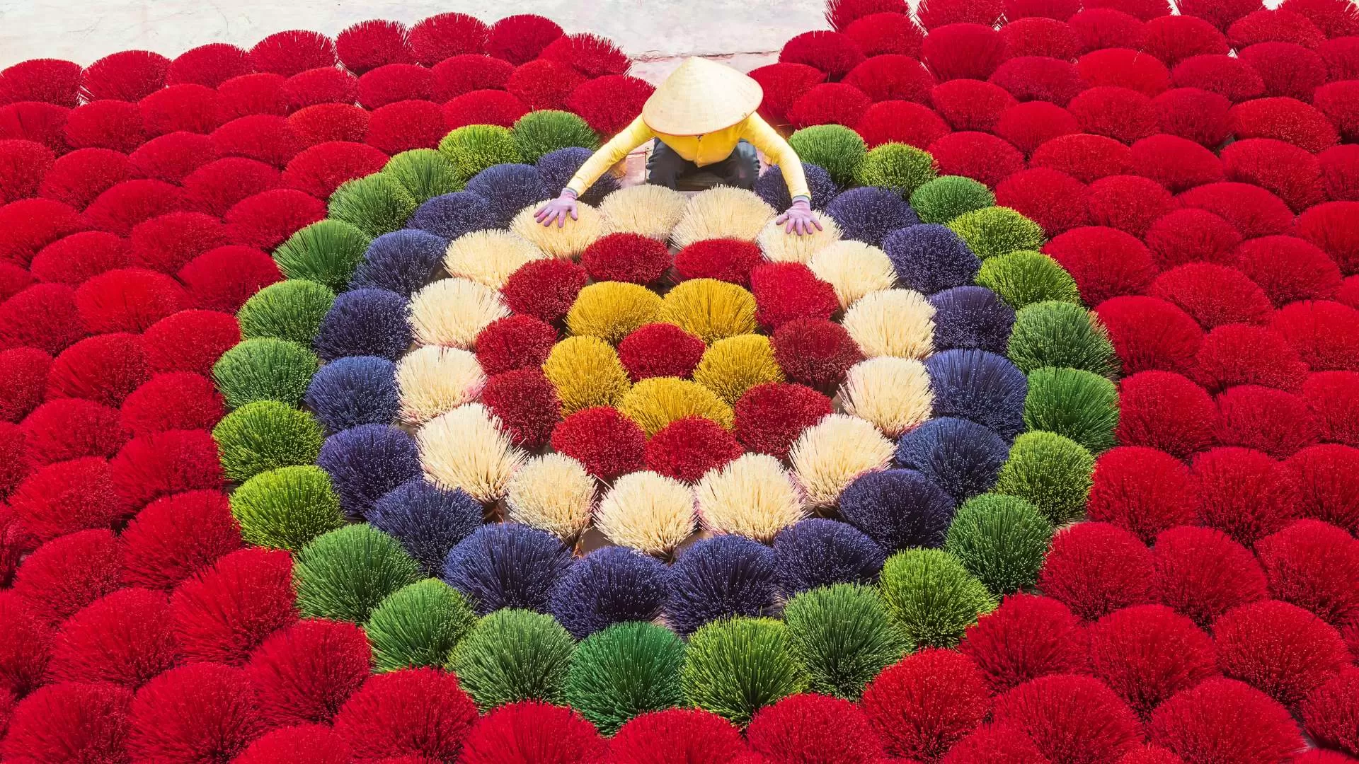 Thuy Xuan Incense village