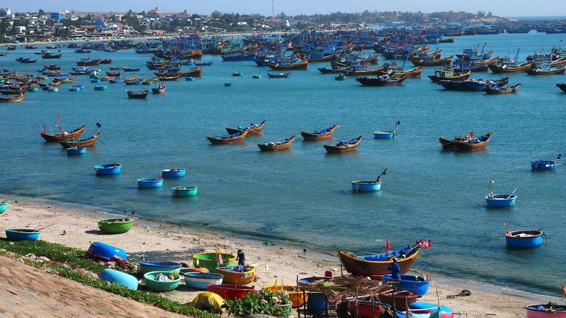 Take a boat tour in Mui Ne for fishing
