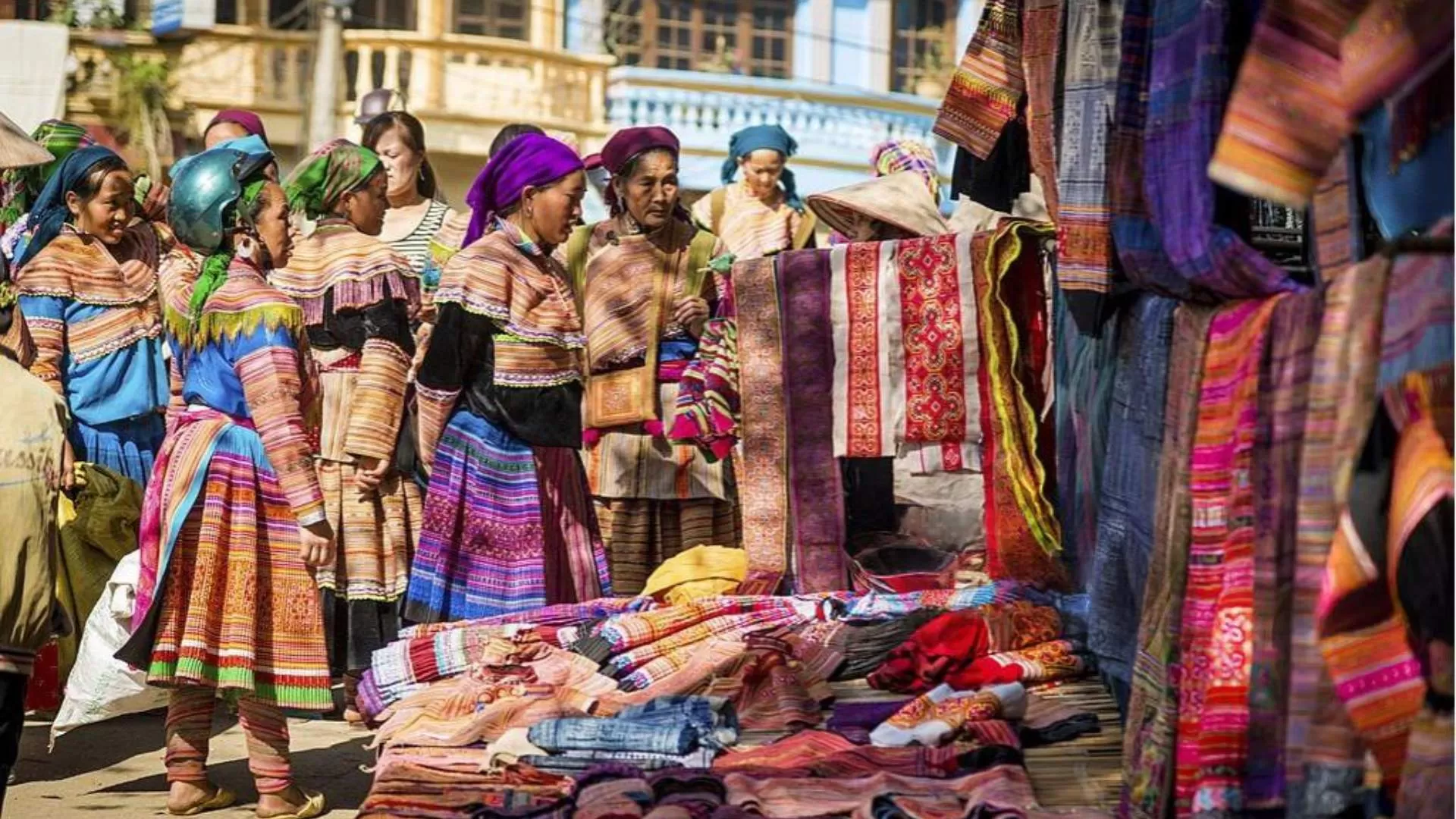 Bac Ha Market