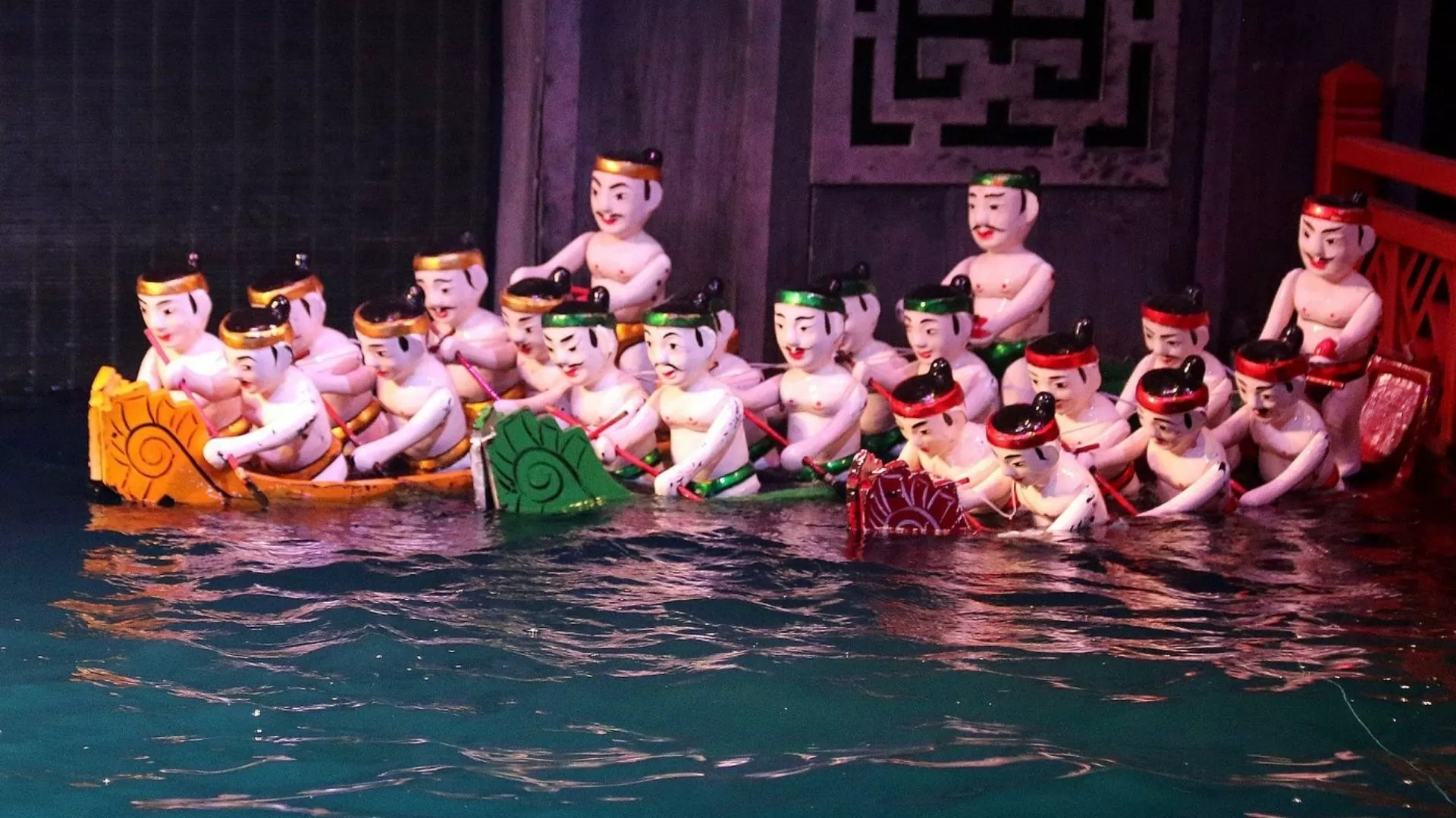 Water puppet show