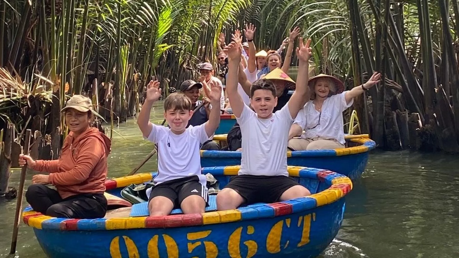 Les petits voyageurs de Hanoi Voyages