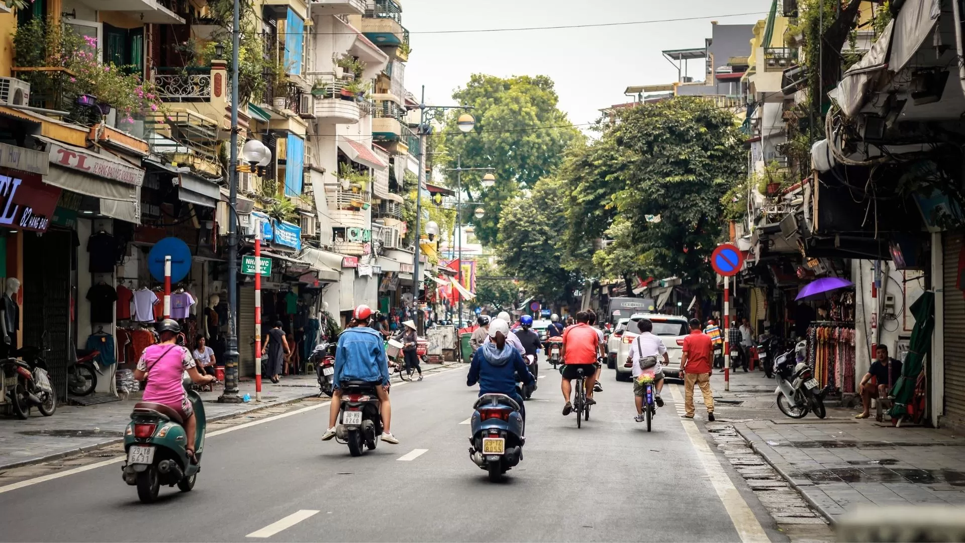 How to get to the Hanoi Old Quarter?