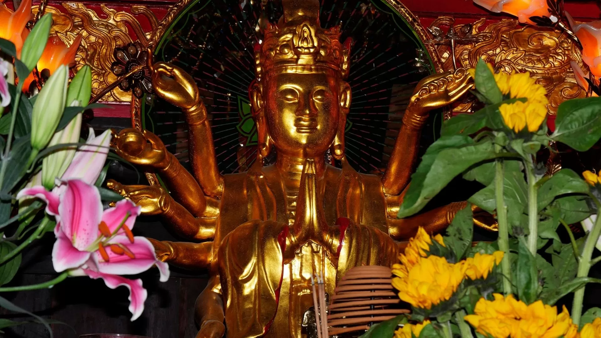 Statue of Bodhisattva Avalokiteshvara in the temple