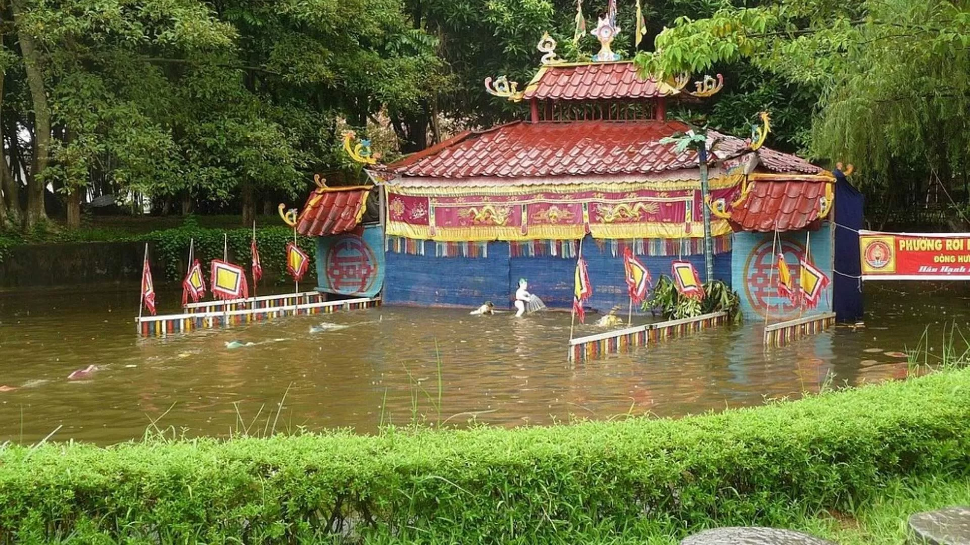Weekend water puppet shows in Vietnam museum of ethnology