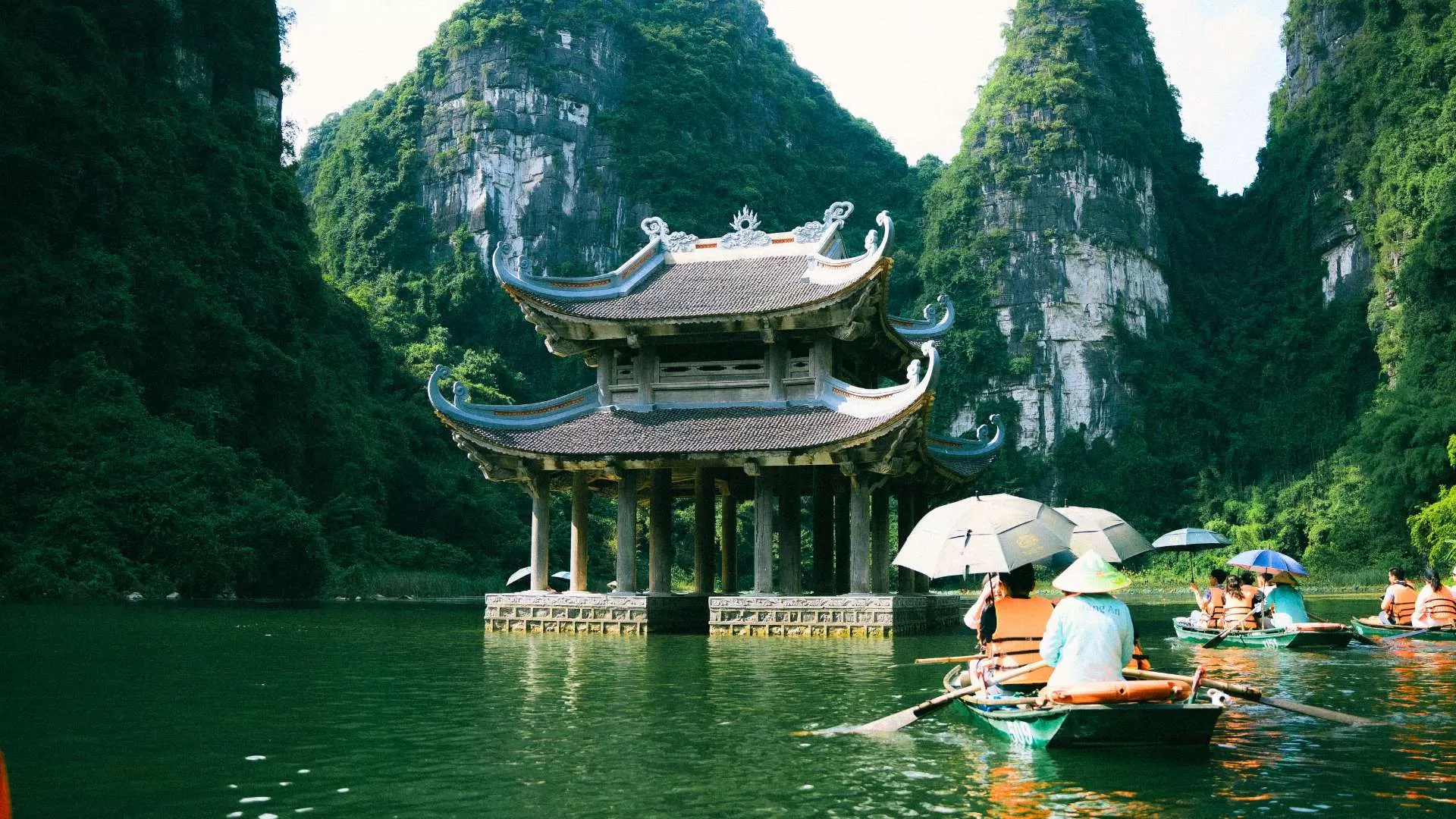 Best time to visit Ninh Binh